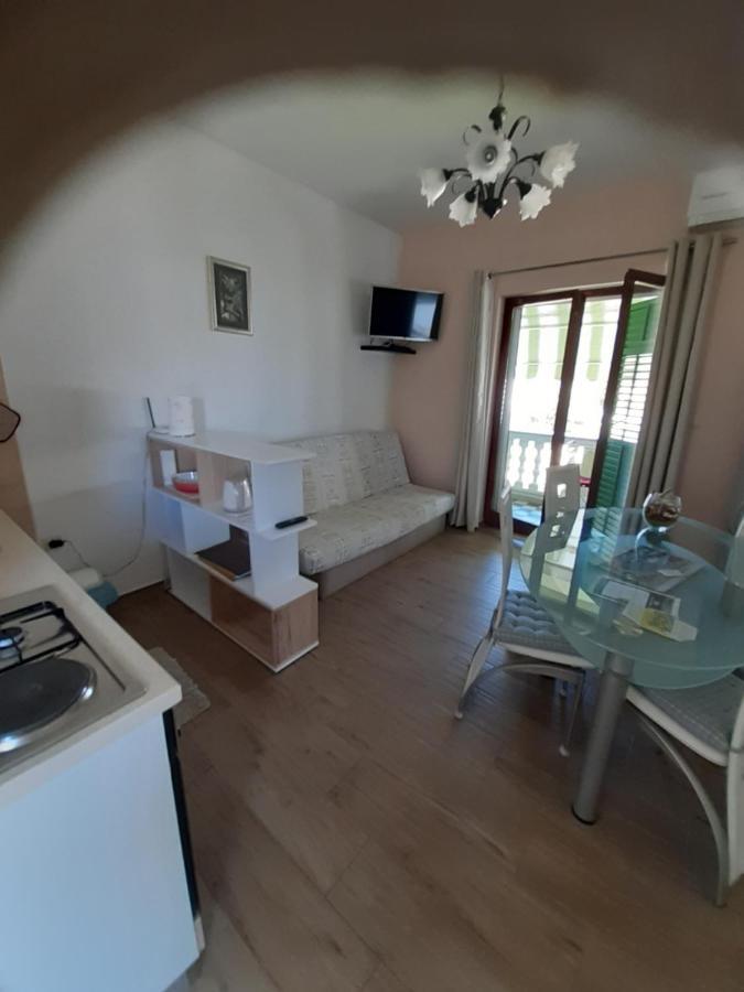 Apartman Barbir Сукошан Экстерьер фото